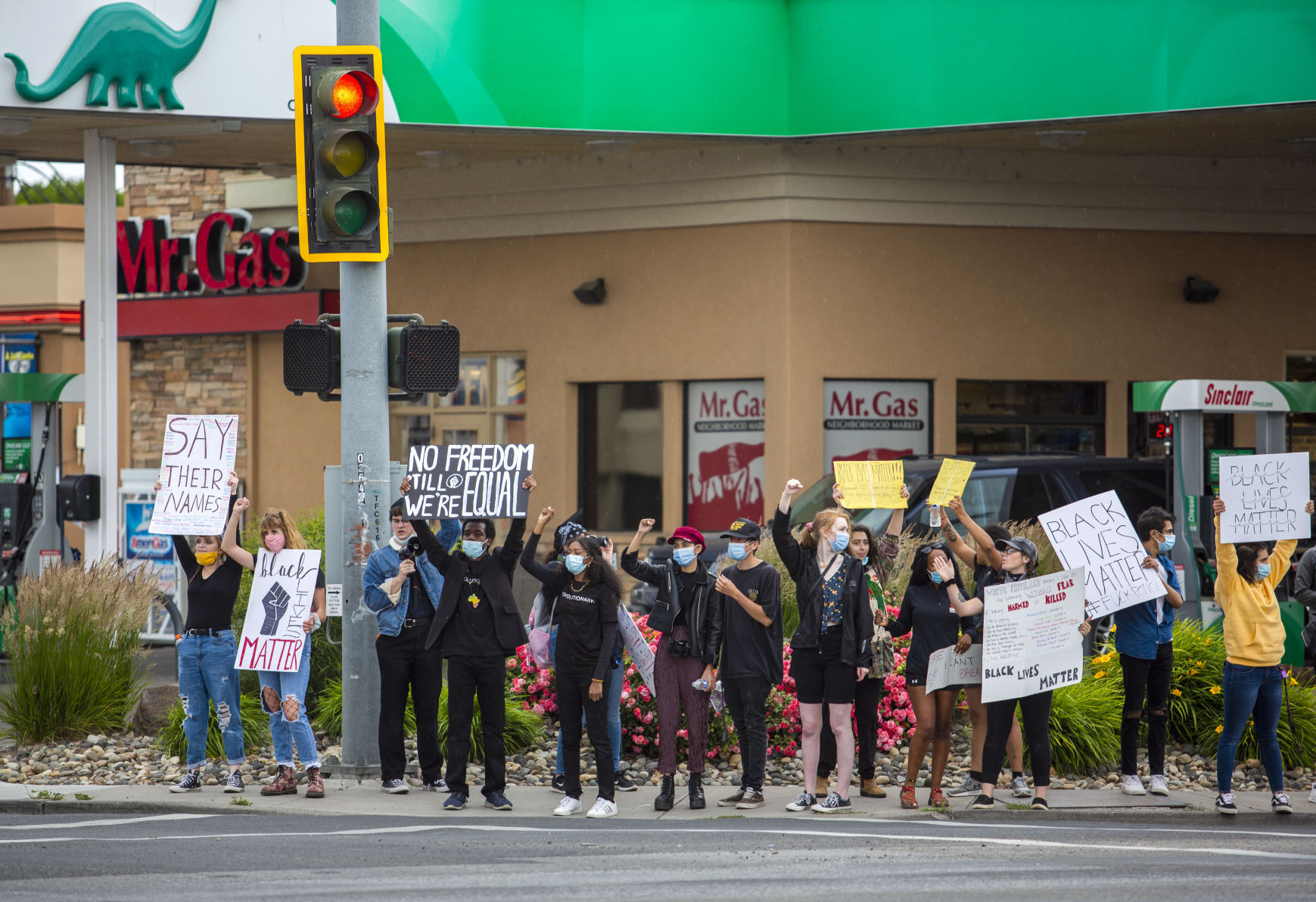Citizens gather to protest police brutality